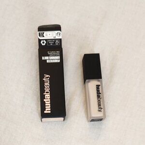 Huda - FauxFilter Luminous Matte Concealer - Meringue 2.1N